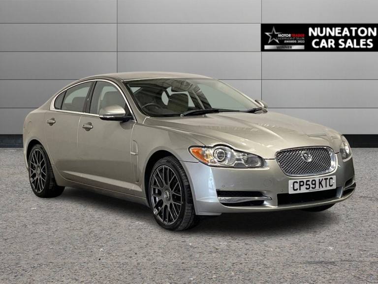 2010 Jaguar XF 3.0d V6 Premium Luxury 4dr Auto SALOON DIESEL Automatic