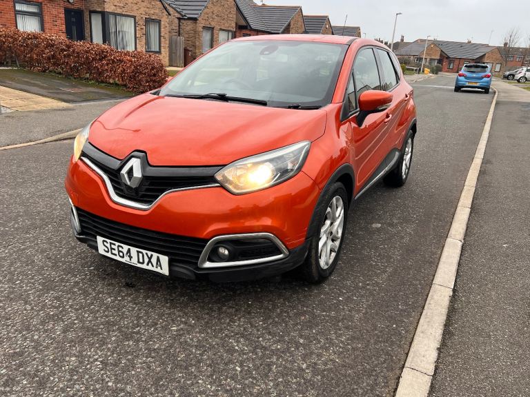Renault, CAPTUR, Hatchback, 2015, Manual, 1461 (cc), 5 doors