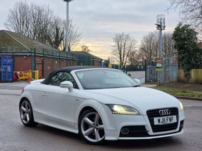 Audi, TT, Convertible, 2011, Manual, 1798 (cc), 2 doors