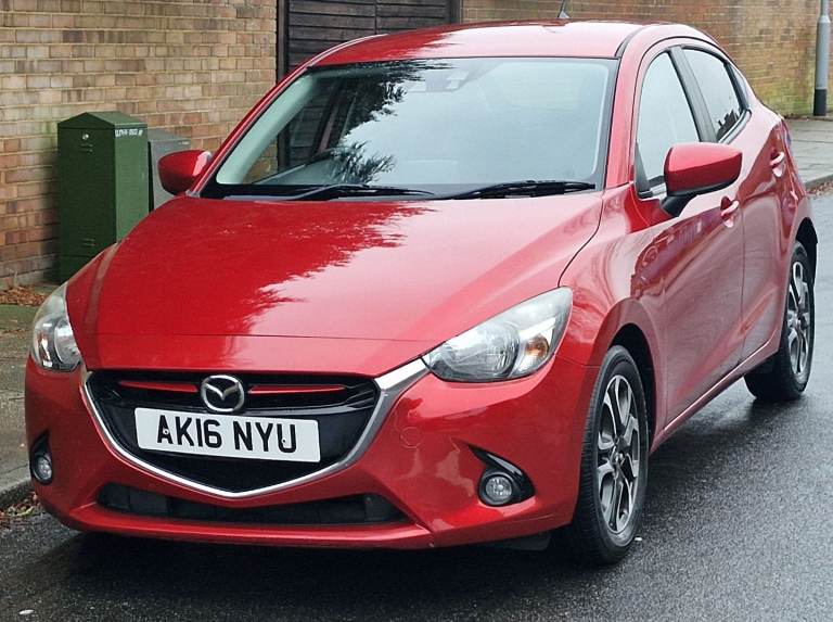 MAZDA 2 SKYACTIVE-G SPORT NAV PETROL 2016 LOW MILES NEW MOT NEW SERVICE ULEZ FREE £20 ROAD TAX