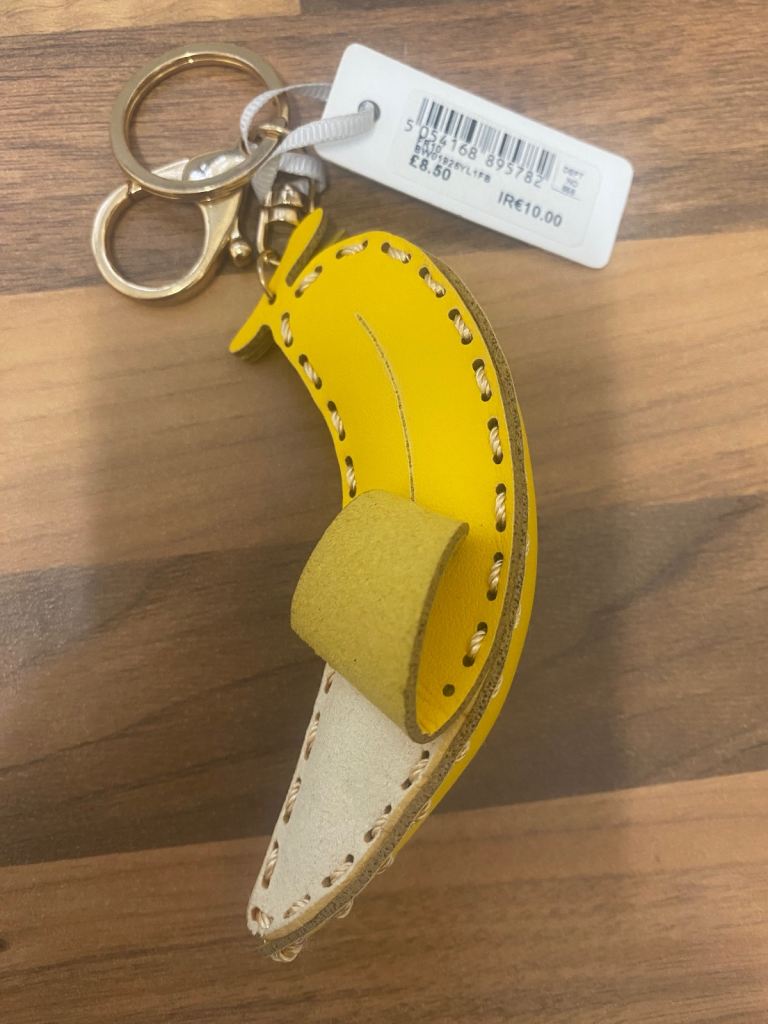 Banana key ring . 