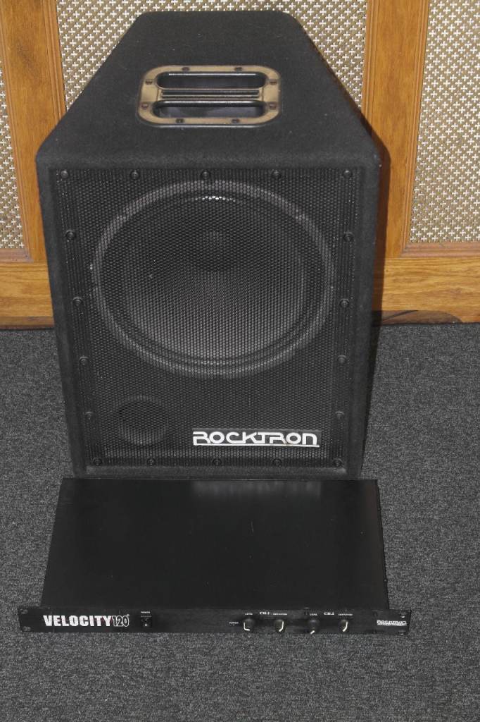 Rocktron USA Velocity 120 rack power amp plus Rocktron USA 1 x 12 speaker cab