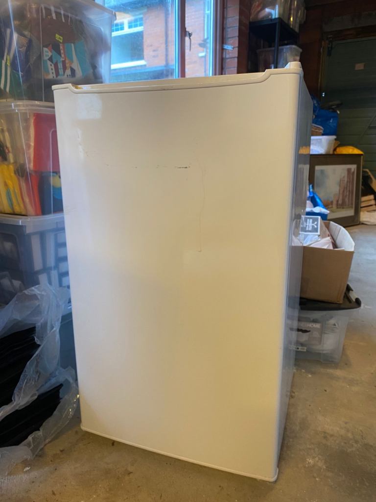 Curry’s 50cm under counter freezer 