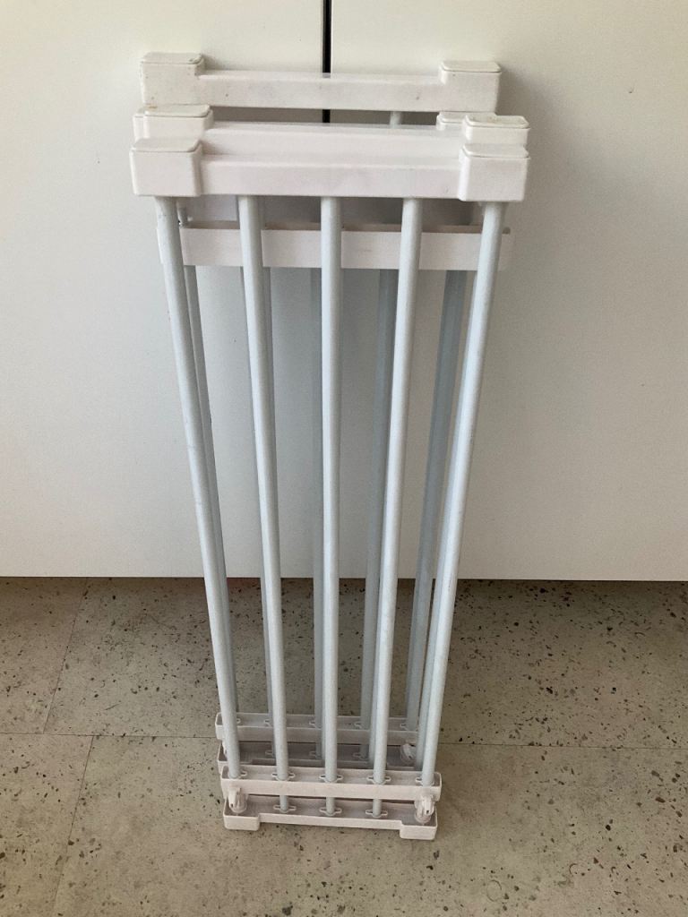 4x tension shelves