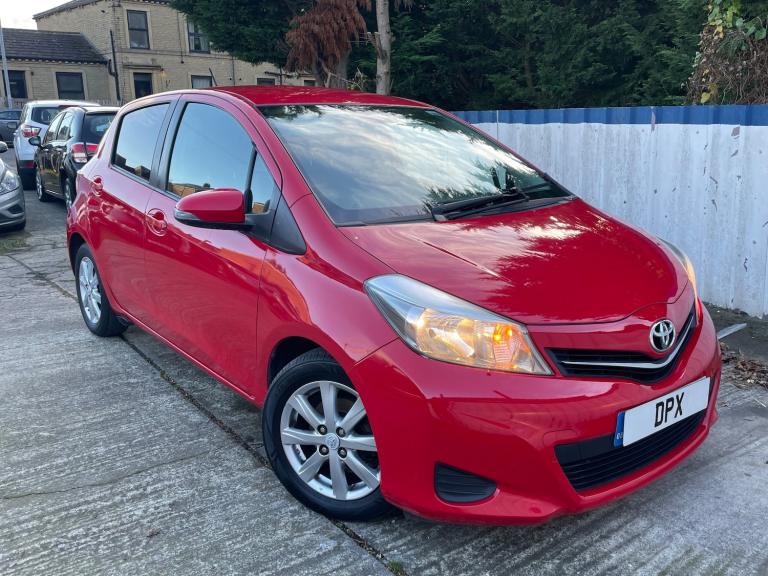 2013 Toyota Yaris FOR SALE 1.33 Dual VVT-i TR Hatchback 5dr Petrol Manual Euro