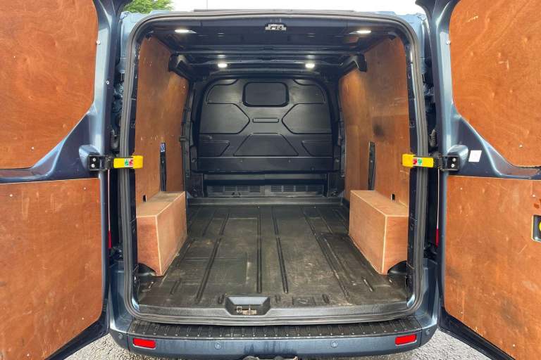 2022 Ford Transit Custom 2.0 EcoBlue 130ps Low Roof Limited Van PANEL VAN DIESEL Manual