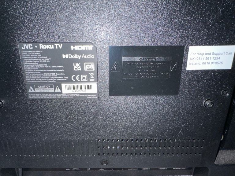 32 inch Roku smart tv 