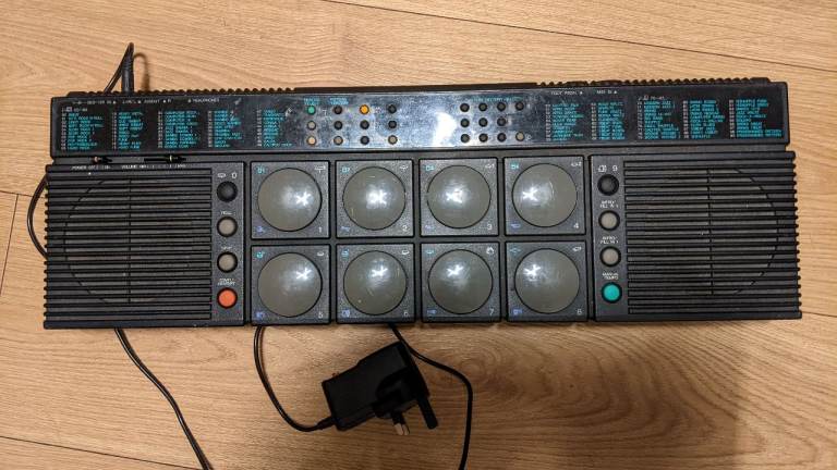 Yamaha DD-10 drum machine 