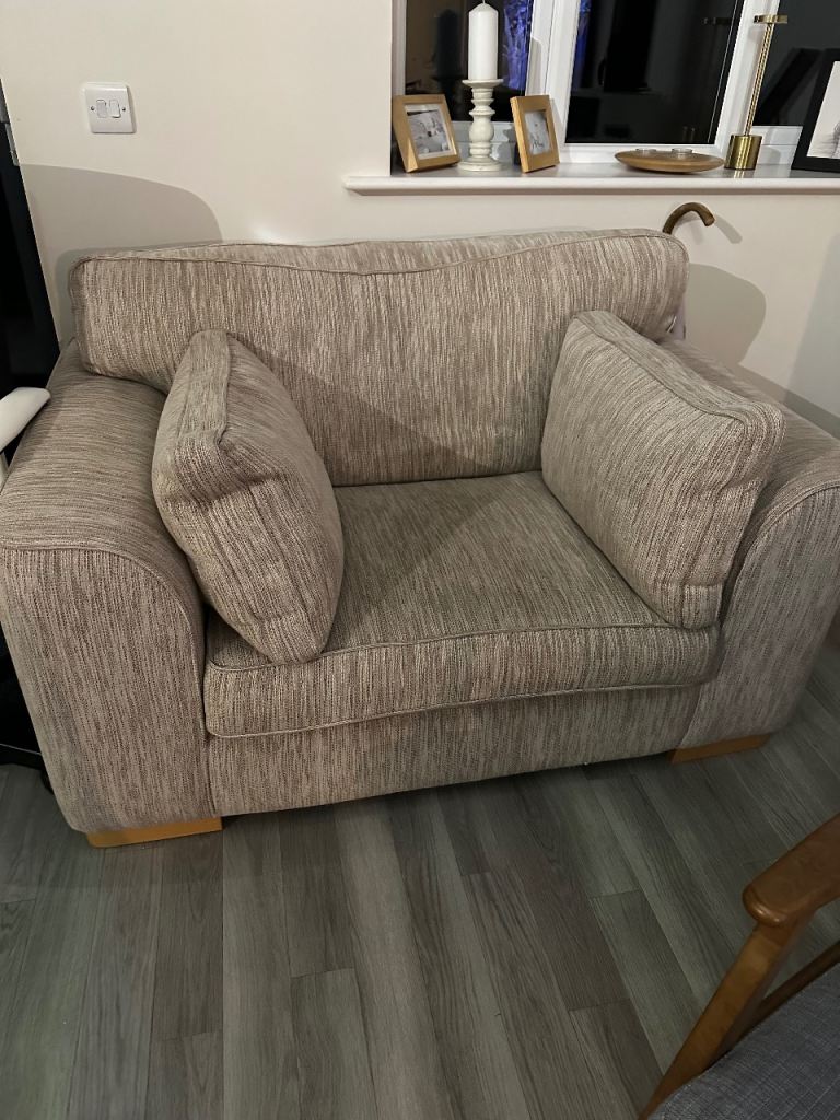 Big single sofa chair 