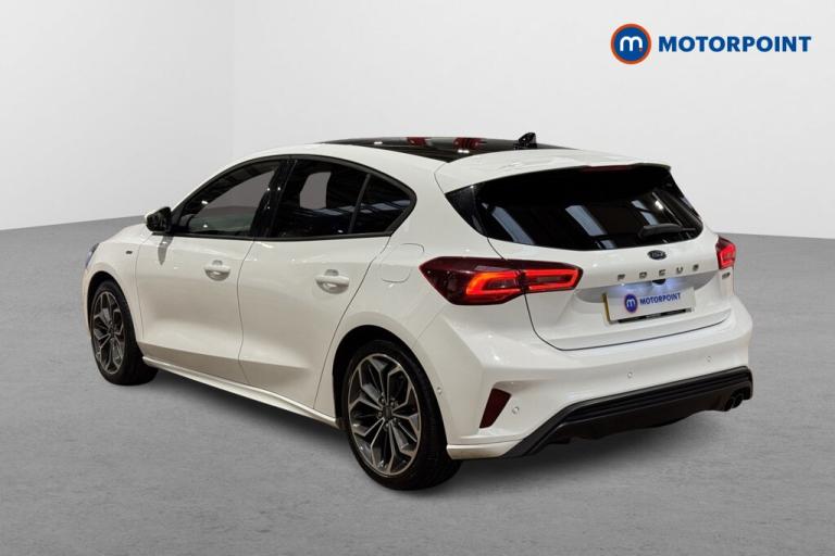 2022 Ford Focus 1.0 EcoBoost Hybrid mHEV 155 ST-Line Vignale 5dr Hatchback Petrol Manual