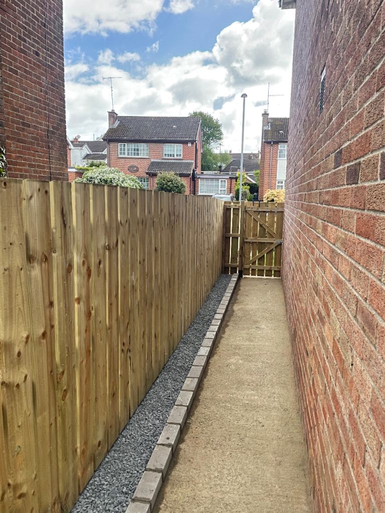 MplusM Fencing Services