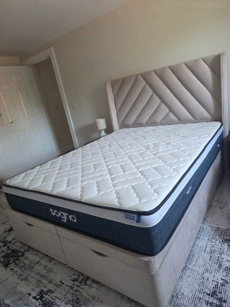 King size bed anf mattress