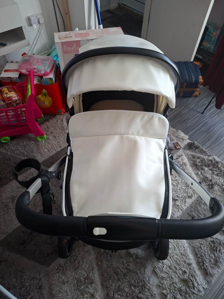 image for Buggy/carry cot