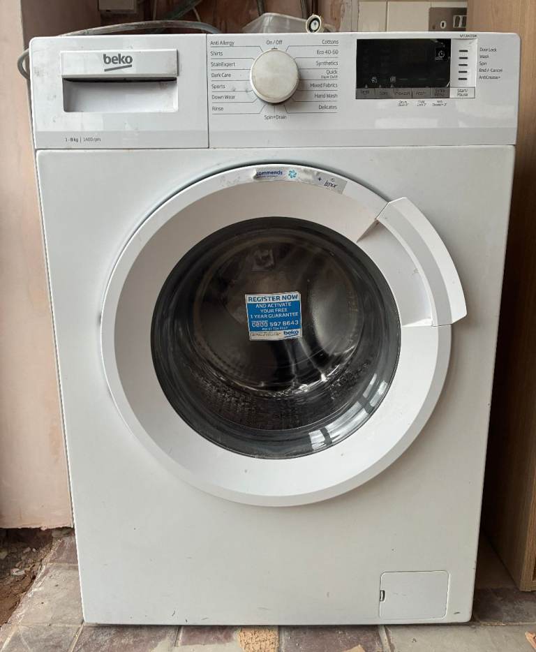 BEKO - WTL84151W  free standing 8kg large load Washing Machine