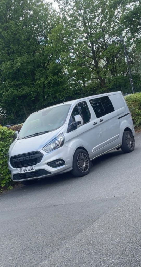 Automatic Transit Custom crew van