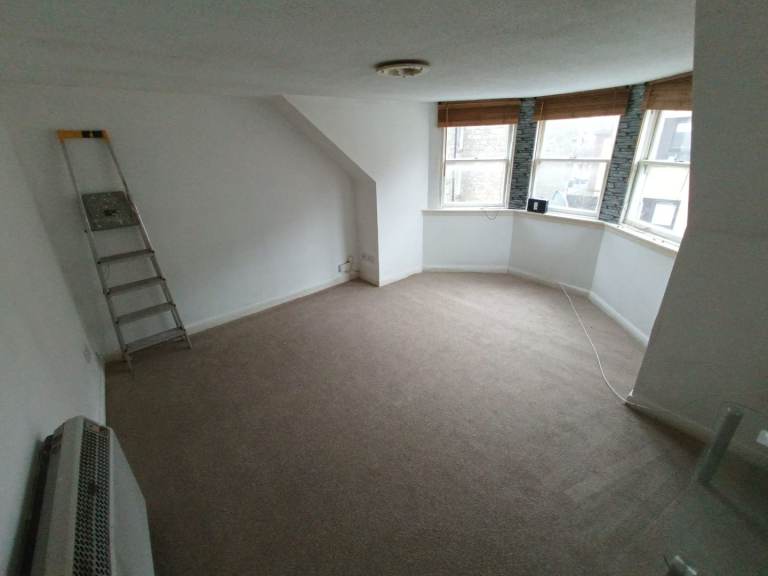 Great 2 bedroom flat to rent Paisley 