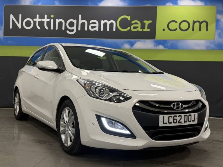 2012 Hyundai i30 1.6 CRDi Blue Drive Style Nav Hatchback 5dr Diesel Manual Euro 5 (s/s) (110 Hatc...