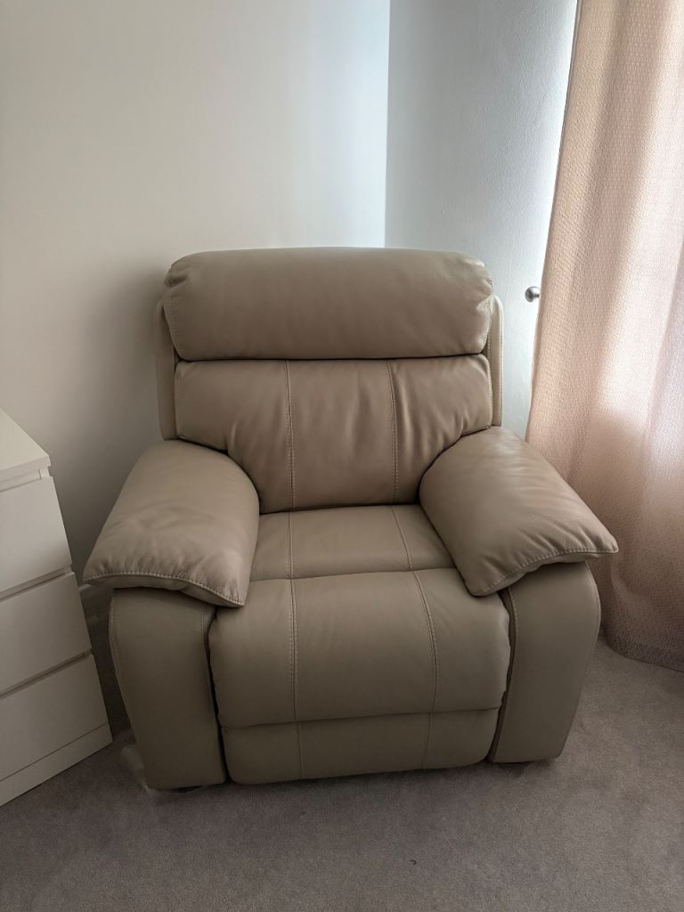 Power Recliner Leather Chair
