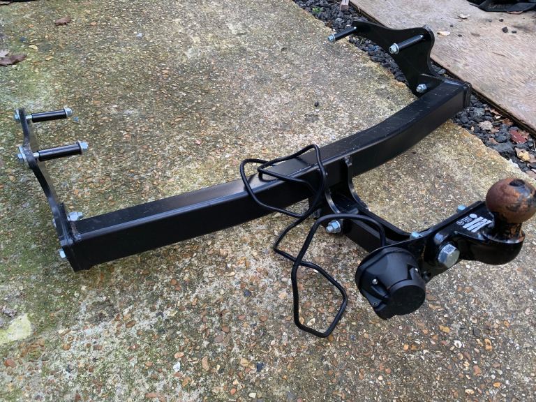 Renault laguna tow bar