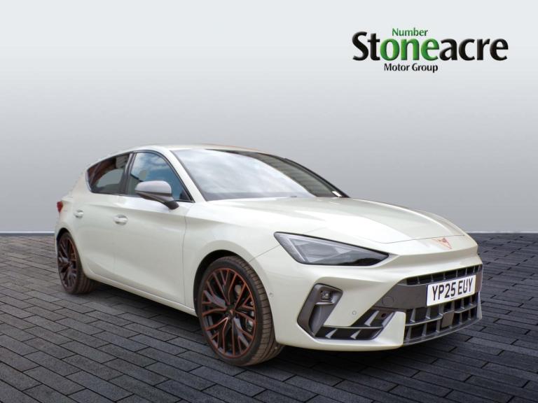 2025 Cupra Leon 1.5 eHybrid 25.8kWh V3 Hatchback 5dr Petrol Plug-in Hybrid DSG Euro 6 (s/s) HATCH...