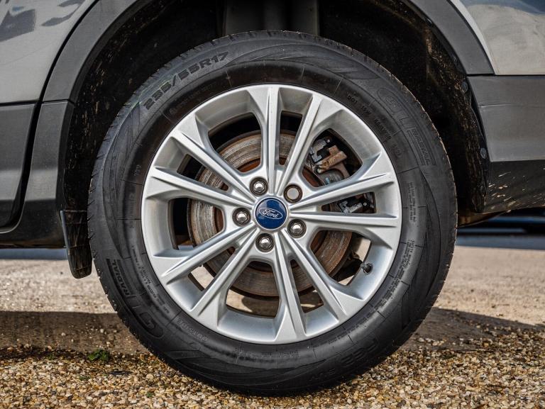 2017 Ford Kuga 2.0 TDCi Titanium Euro 6 (s/s) 5dr HATCHBACK Diesel Manual