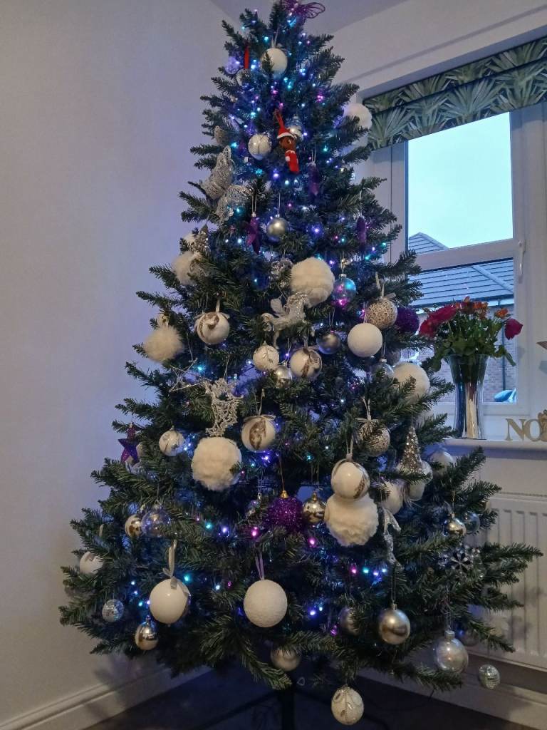 7.5ft saltzburg tree