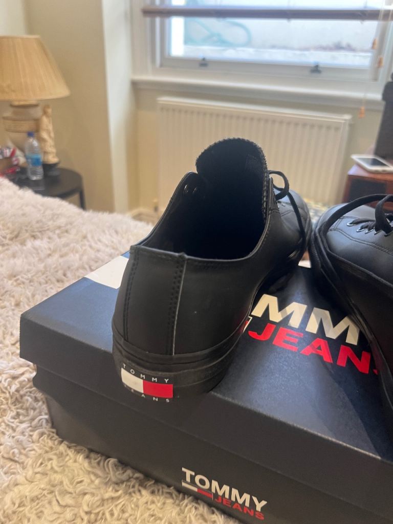 image for Beautiful men trainers