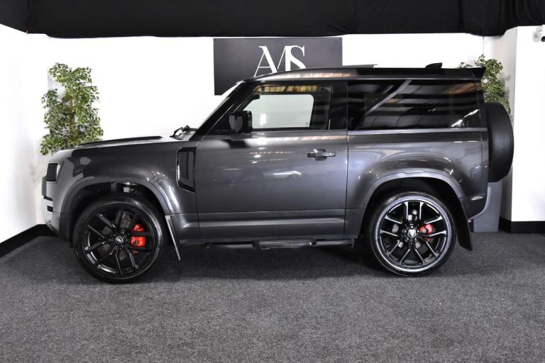 2021 Land Rover Defender 3.0 D250 HSE 110 5dr Auto ESTATE DIESEL Automatic