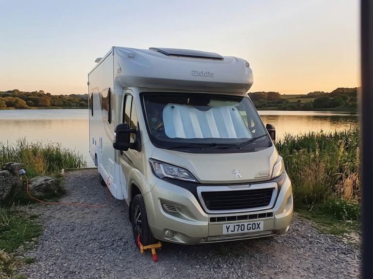 2020 Elddis Autoquest 196