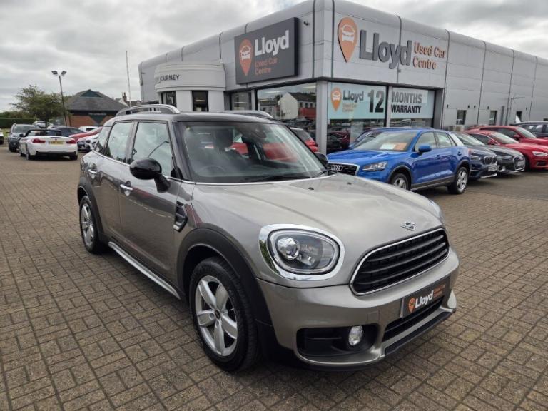 MINI COUNTRYMAN 2.0 Cooper D 5dr