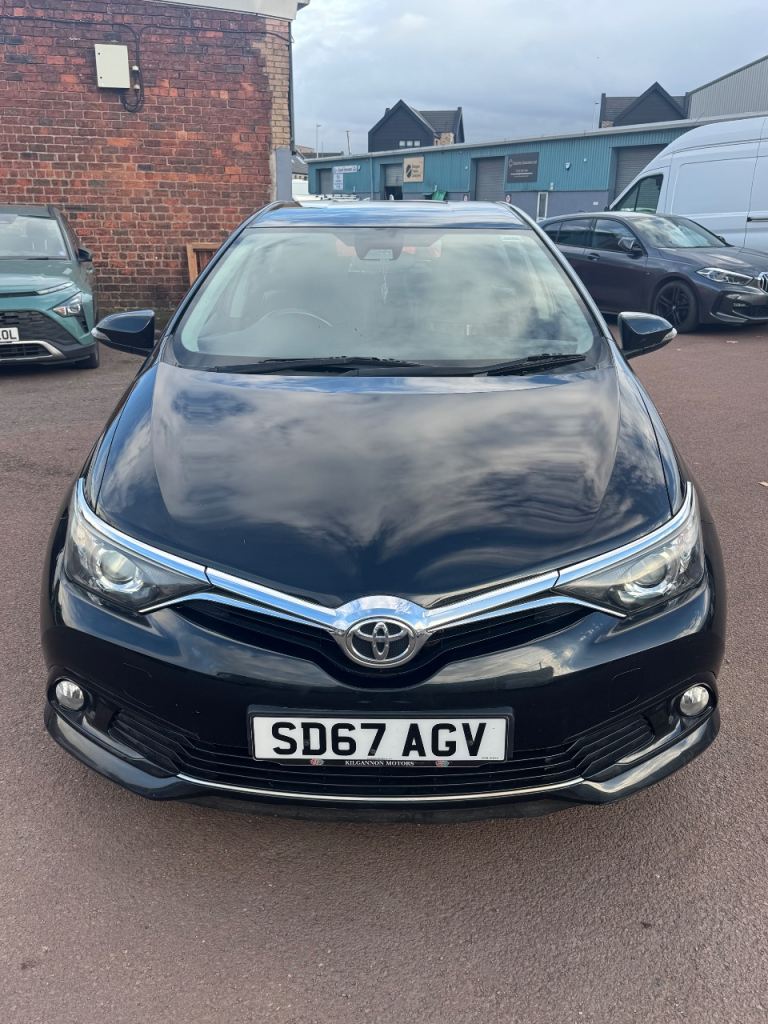 Toyota, AURIS, Hatchback, 2017, Manual, 1197 (cc), 5 doors
