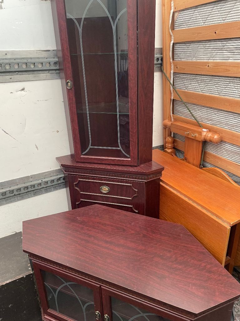Tv unit and corner matching unit