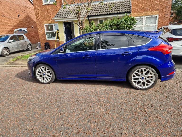 Ford, FOCUS, Hatchback, 2015, Manual, 999 (cc), 5 doors