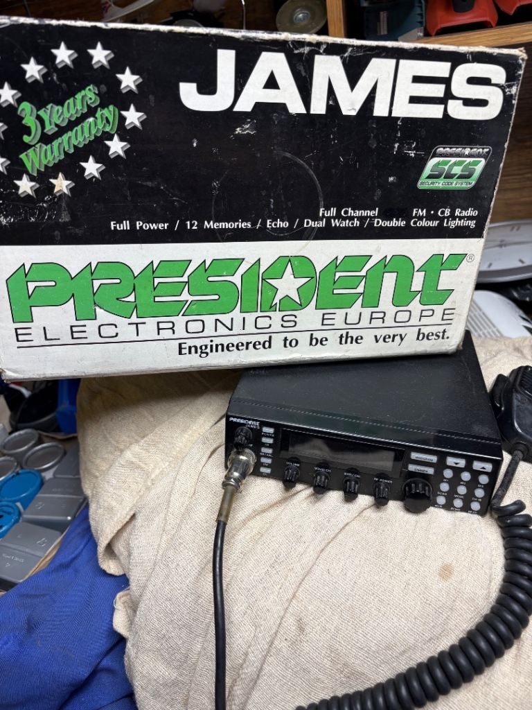 President James FM/CB Radio 