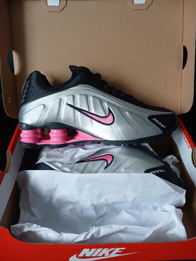 Nike shox trainers genuine 