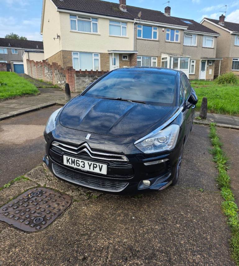 Citroen, DS5, Hatchback, 2013, Manual, 1997 (cc), 5 doors