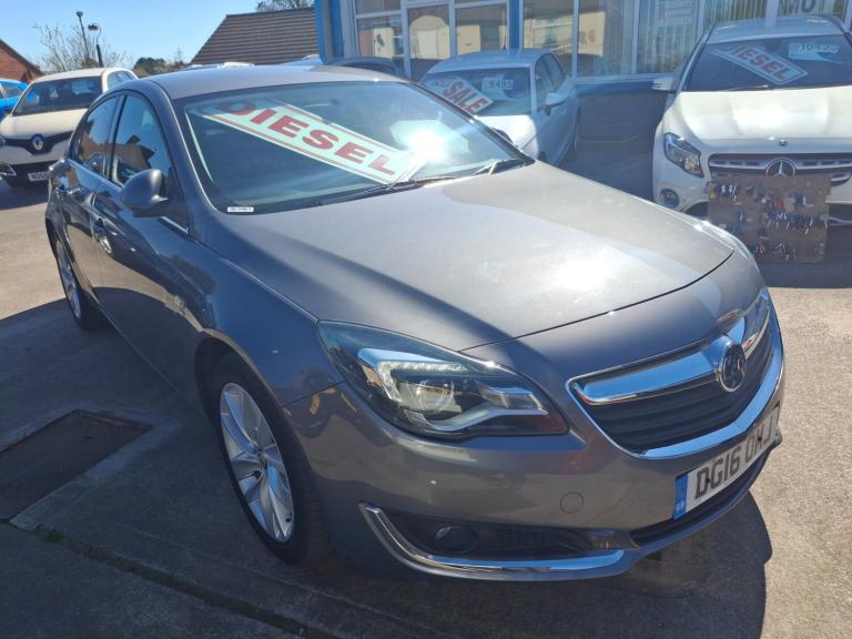 2016 Vauxhall Insignia 1.6 CDTi SRi Nav 5dr [Start Stop] HATCHBACK Diesel Manual