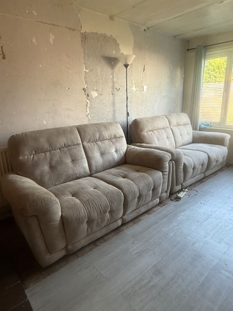 Pair of SCS Endurance 2 seater sofas- Matching Suite (Taupe)