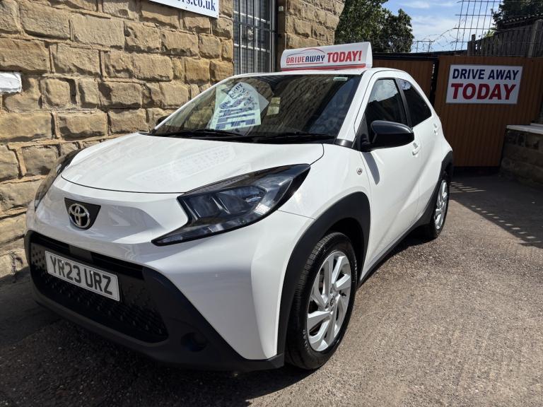 TOYOTA AYGO X 1.0 VVT-i Pure 2023