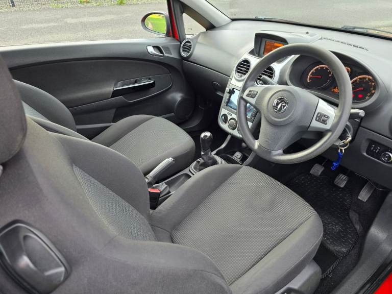 FULL YEARS MOT Vauxhall, CORSA, Hatchback, 2011, Manual, 998 (cc), 3 doors