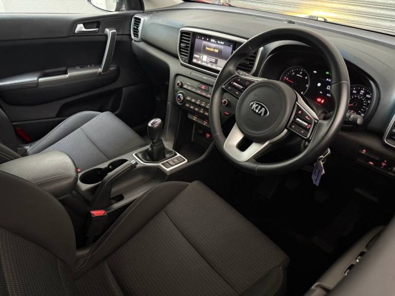2021 Kia Sportage 1.6 CRDi 48V ISG 2 5dr ESTATE DIESEL Manual