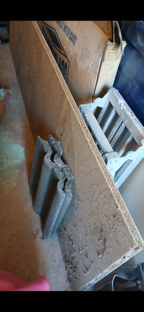 Free Tongue and groove boards x8 