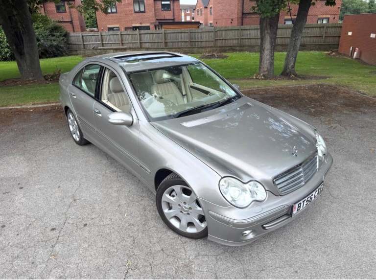Mercedes-Benz C Class 3.5 C350 Elegance SE 7G-Tronic 4dr Petrol Automatic
