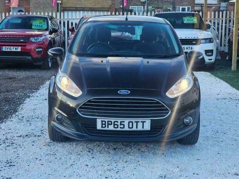 2015 Ford Fiesta 1.25 Zetec Euro 6 3dr HATCHBACK Petrol Manual