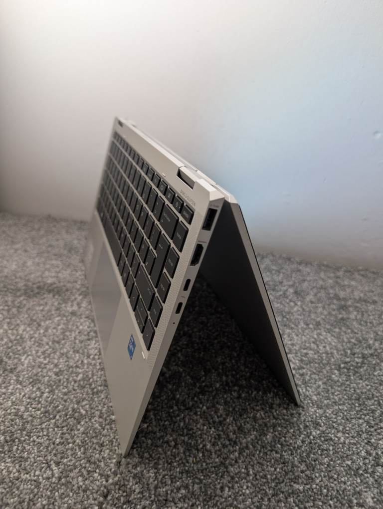 HP EliteBook x360 1040 G8 14" Touchscreen Laptop i7-1185G7 32GB RAM 2TB SSD