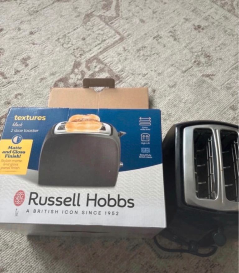 Russel   Hobbs 2 slice toaster 