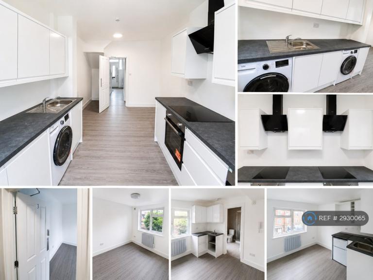 Studio flat in London, London, SW17 (#2930065)