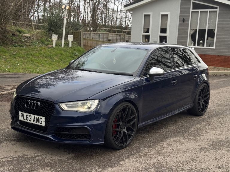 Audi, A3, Hatchback, 2014, Semi-Auto, 1984 (cc), 5 doors