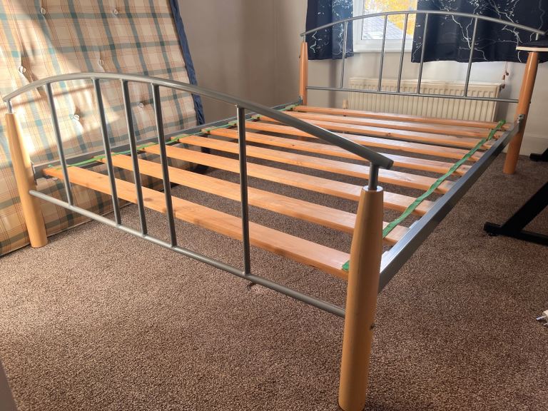Double bed frame 