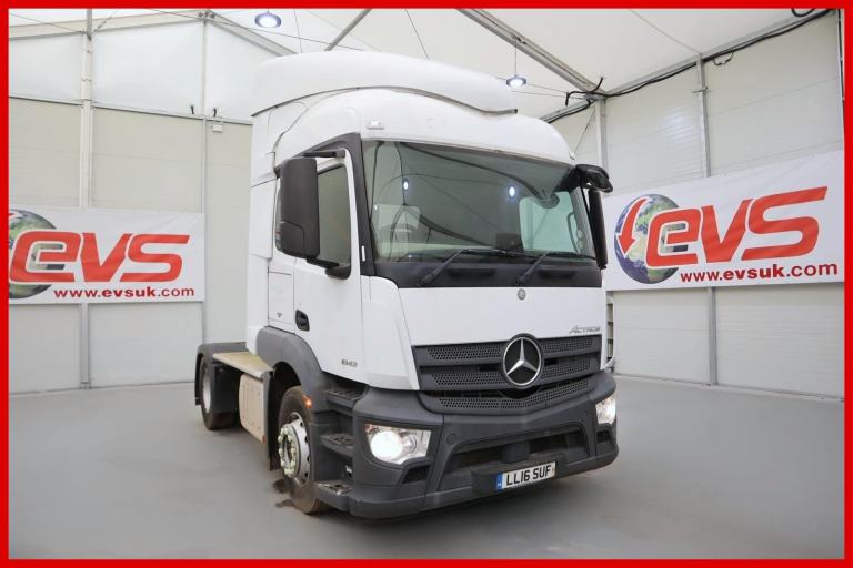 2016 (16 PLATE) Mercedes Benz Actros 1843 4x2 Euro 6 Tractor Units
